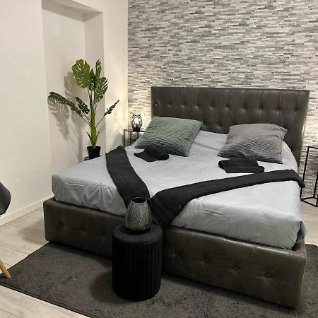 Destiny Home 3 Verona Borgo Roma Extérieur photo