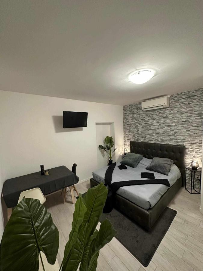 Destiny Home 3 Verona Borgo Roma Extérieur photo